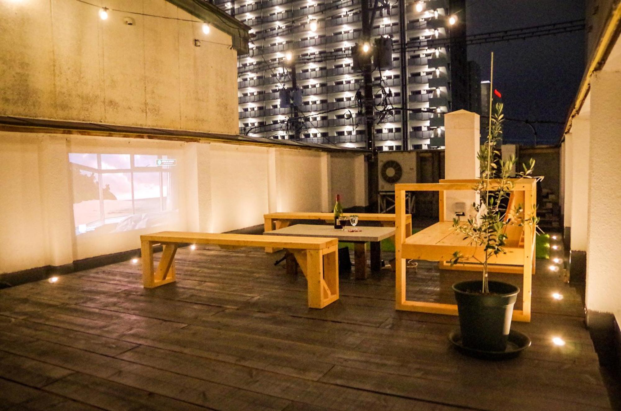 แทรเวลเลอร์ เฮาส์ รูทส์ Hostel ทากาโอกะ ภายนอก รูปภาพ