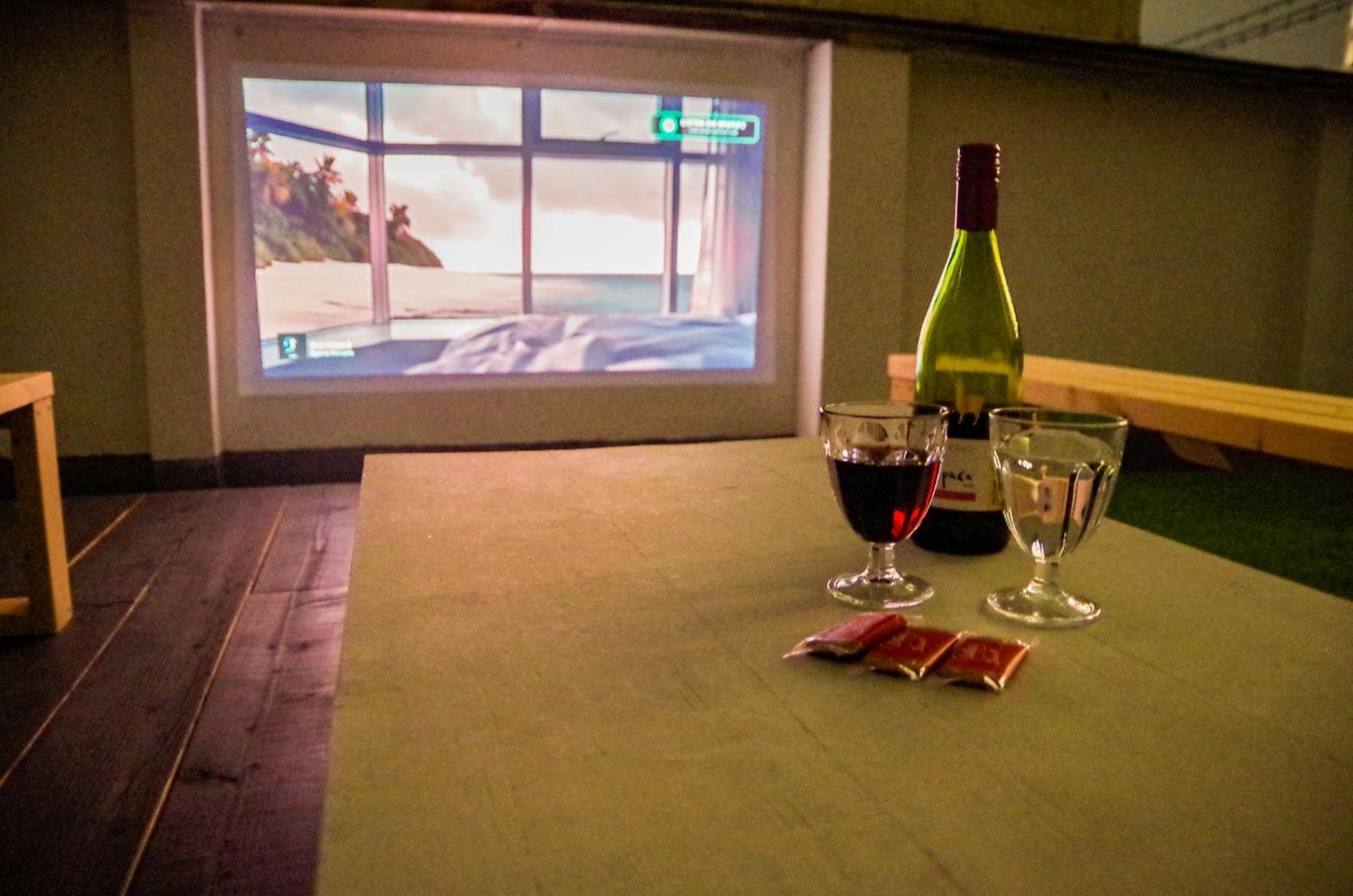 แทรเวลเลอร์ เฮาส์ รูทส์ Hostel ทากาโอกะ ภายนอก รูปภาพ